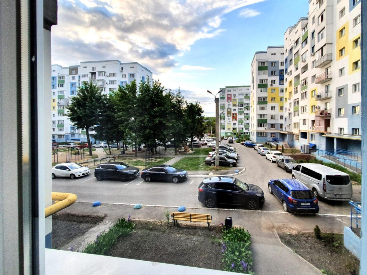 Lux Apartament Dacha Харків Екстер'єр фото